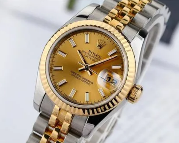 rolex劳力士手表走的快维修